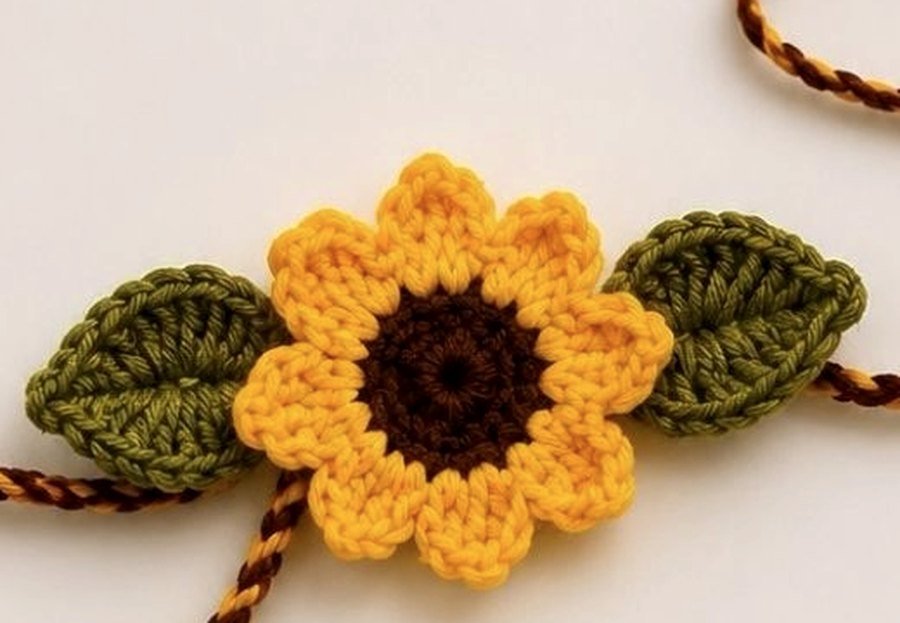 Finished crochet sunflower